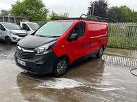 VAUXHALL VIVARO